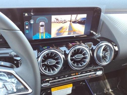 2026 Mercedes-Benz GLA 250 Base