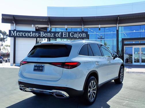2025 Mercedes-Benz GLC 300 Base