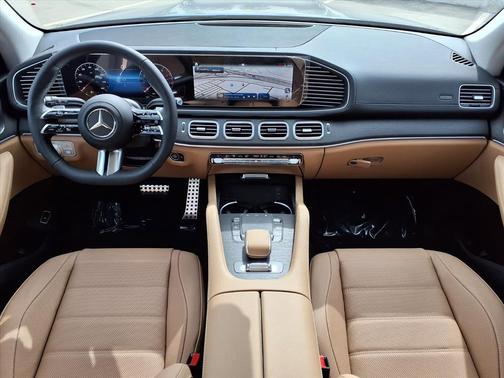 2026 Mercedes-Benz GLS 450 4MATIC