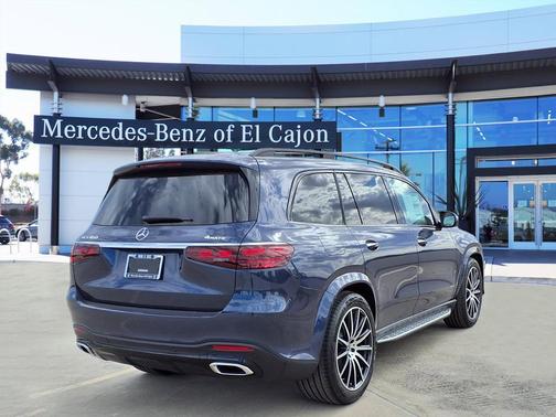 2026 Mercedes-Benz GLS 450 4MATIC