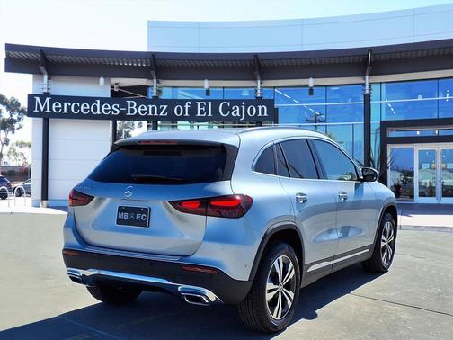 2026 Mercedes-Benz GLA 250 Base