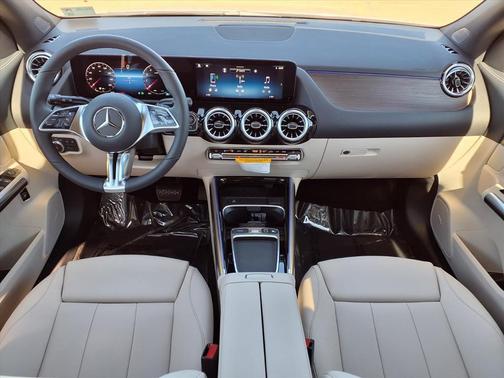 2026 Mercedes-Benz GLA 250 Base