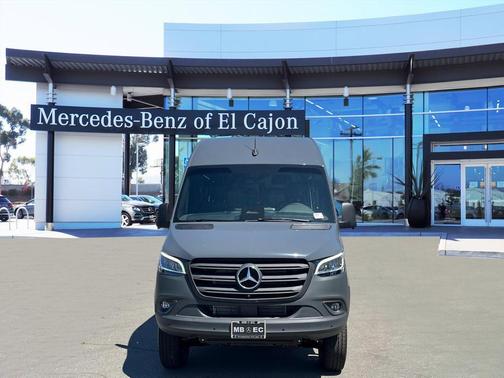 2025 Mercedes-Benz Sprinter 2500 144 WB