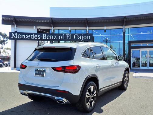 2026 Mercedes-Benz GLA 250 Base