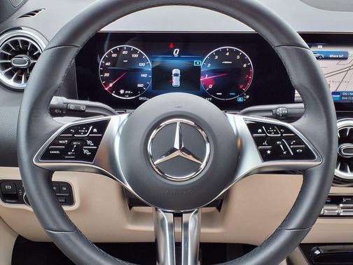 2025 Mercedes-Benz GLA 250 Base