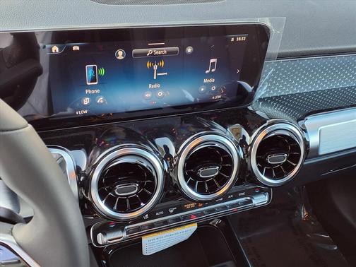 2026 Mercedes-Benz GLB 250 Base