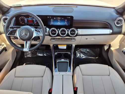 2026 Mercedes-Benz GLB 250 Base