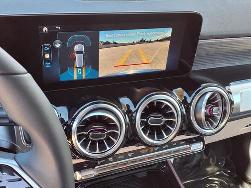 2026 Mercedes-Benz GLB 250 Base