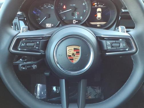 2024 Porsche Macan T