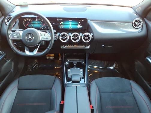 2022 Mercedes-Benz GLA 250 Base