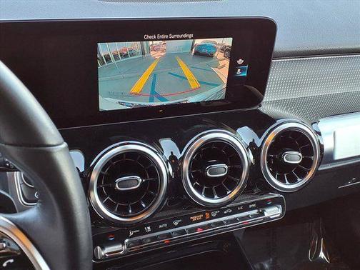 2023 Mercedes-Benz GLB 250 Base