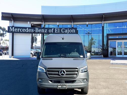 2025 Mercedes-Benz Sprinter 2500 170 WB