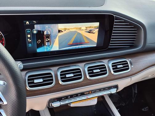 2026 Mercedes-Benz GLS 580 Base 4MATIC