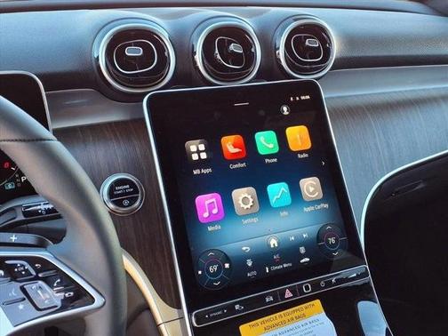 2026 Mercedes-Benz GLC 300 Base