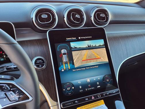 2026 Mercedes-Benz GLC 300 Base