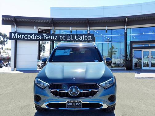 2026 Mercedes-Benz GLC 300 Base