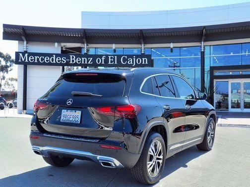 2025 Mercedes-Benz GLA 250 Base