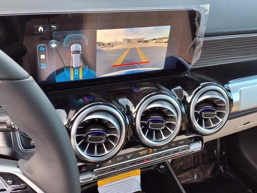 2026 Mercedes-Benz GLB 250 Base