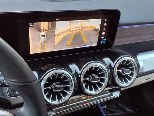 2023 Mercedes-Benz GLB 250 Base