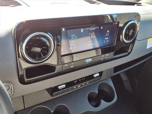 2026 Mercedes-Benz Sprinter 2500 170 WB