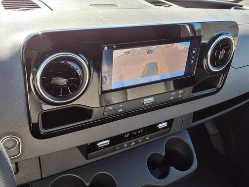 2026 Mercedes-Benz Sprinter 2500 170 WB