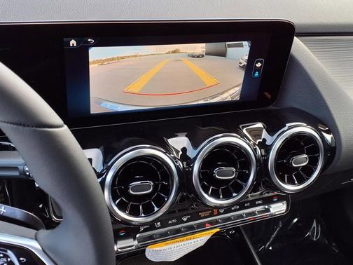 2026 Mercedes-Benz GLA 250 Base