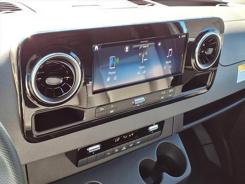 2026 Mercedes-Benz Sprinter 2500 144 WB