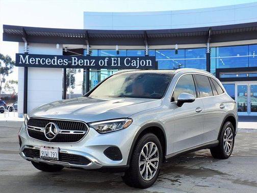 2025 Mercedes-Benz GLC 300 Base