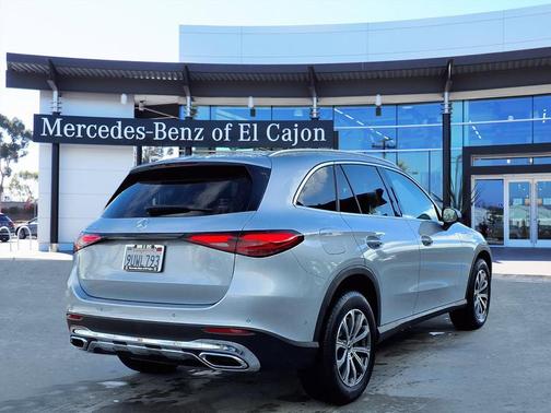 2025 Mercedes-Benz GLC 300 Base