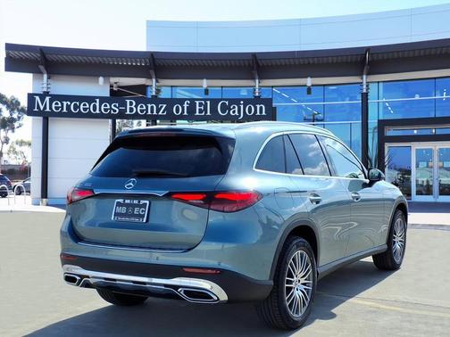 2026 Mercedes-Benz GLC 300 Base