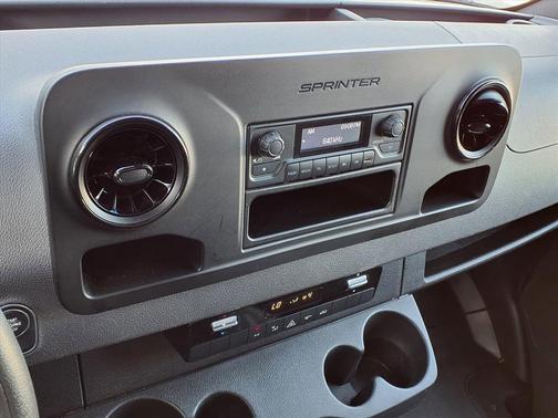 2021 Mercedes-Benz Sprinter 2500 144 WB