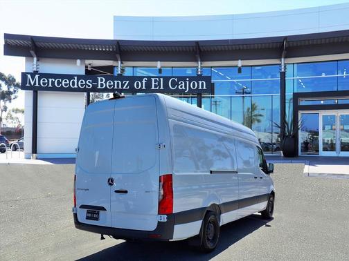2025 Mercedes-Benz Sprinter 2500 170 WB