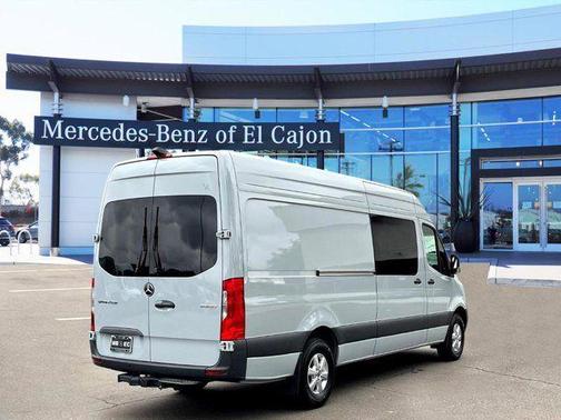 2024 Mercedes-Benz Sprinter 2500 170 WB