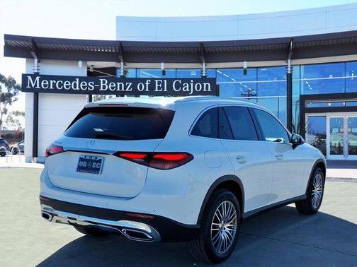 2026 Mercedes-Benz GLC 300 Base