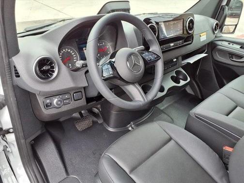 2026 Mercedes-Benz Sprinter 2500 170 WB