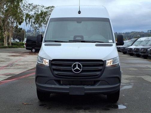 2026 Mercedes-Benz Sprinter 2500 170 WB