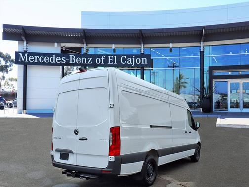 2026 Mercedes-Benz Sprinter 2500 170 WB