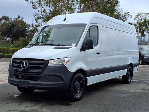 2026 Mercedes-Benz Sprinter 2500 170 WB