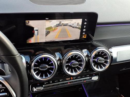 2022 Mercedes-Benz GLB 250 Base