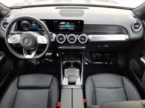 2022 Mercedes-Benz EQB 350 Base 4MATIC