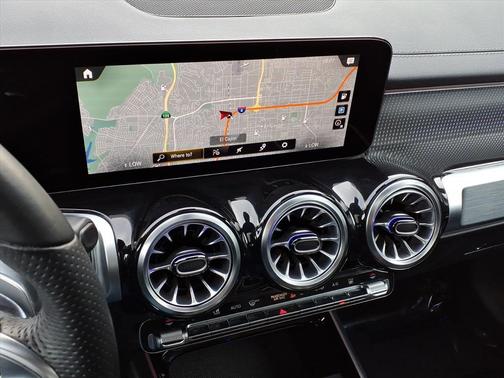 2022 Mercedes-Benz EQB 350 Base 4MATIC