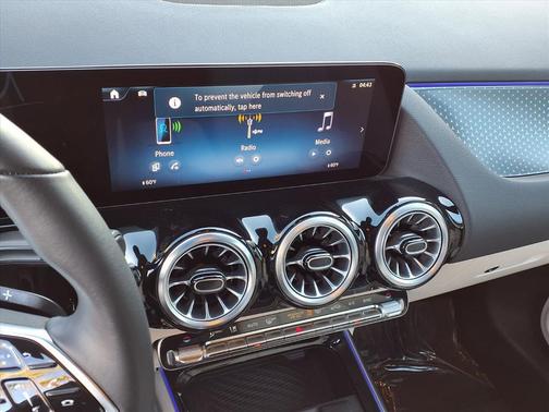 2025 Mercedes-Benz GLA 250 Base 4MATIC