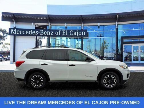 Brilliant Silver Metallic 2019 Nissan Pathfinder SV