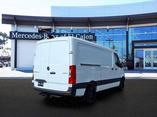White 2026 Mercedes-Benz Sprinter 2500 144 WB