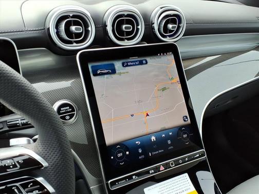 2026 Mercedes-Benz GLC 300 Base