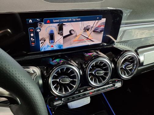 2026 Mercedes-Benz AMG GLB 35 Base