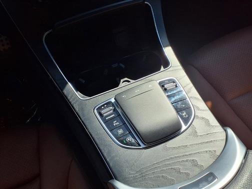 2022 Mercedes-Benz GLC 300 Base