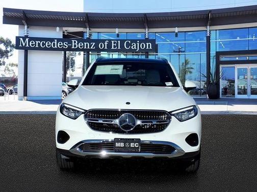 White 2027 Mercedes-Benz GLC 300