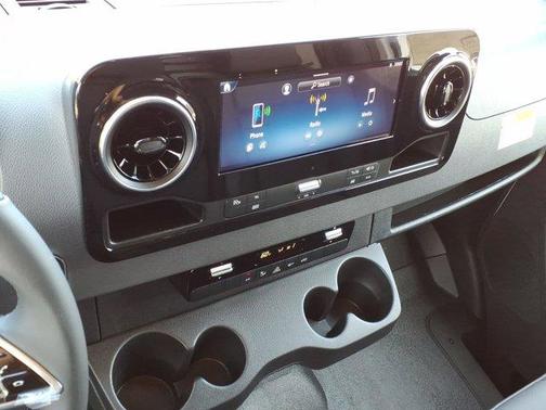 White 2026 Mercedes-Benz Sprinter 2500 170 WB