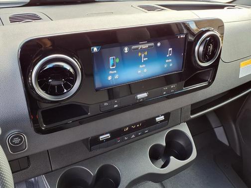 2026 Mercedes-Benz Sprinter 2500 144 WB